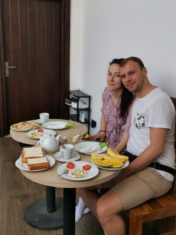Ella Odyssey Inn Bagian luar foto
